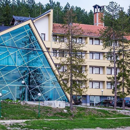 Hotel Borici Sjenica Bagian luar foto
