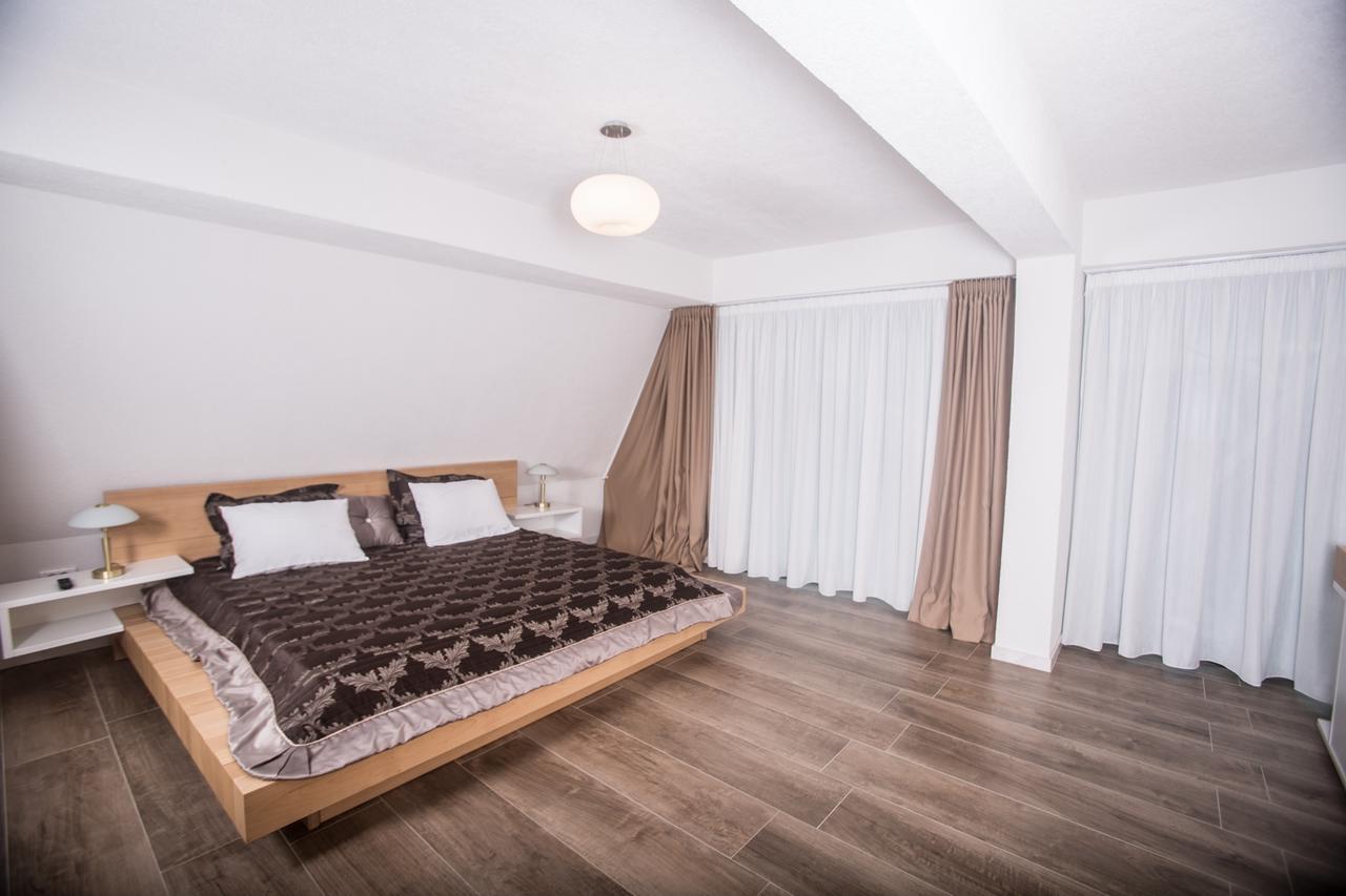 Hotel Borici Sjenica Bagian luar foto